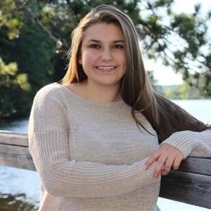 Meet your Posher, Michaela